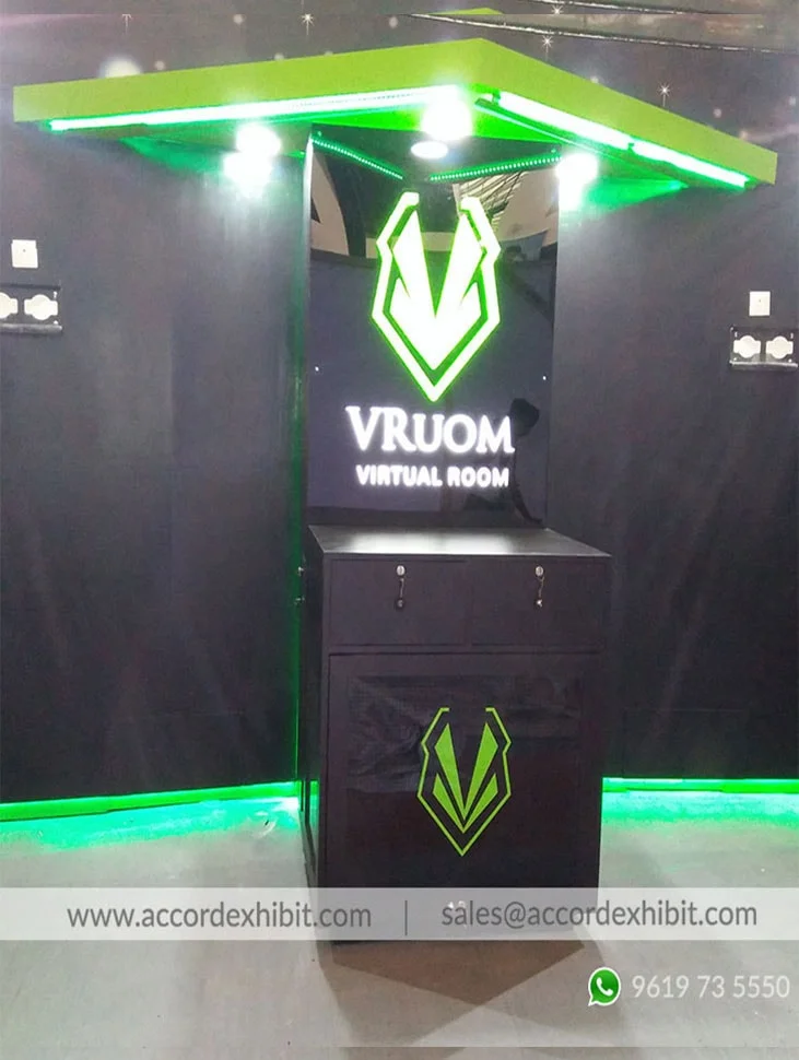 Retail kiosk exhibition stall at Mall & airport kiosk – designed & fabricated by Stall Fabricators