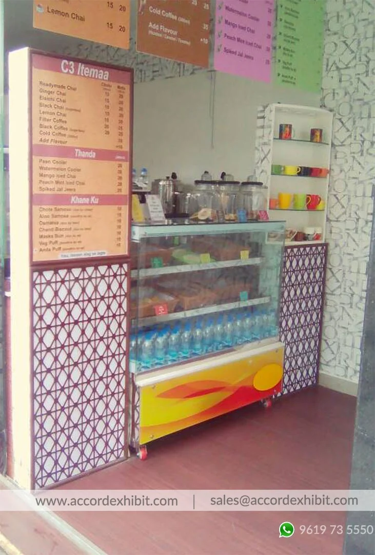 Retail kiosk exhibition stall at Mall & airport kiosk – designed & fabricated by Stall Fabricators